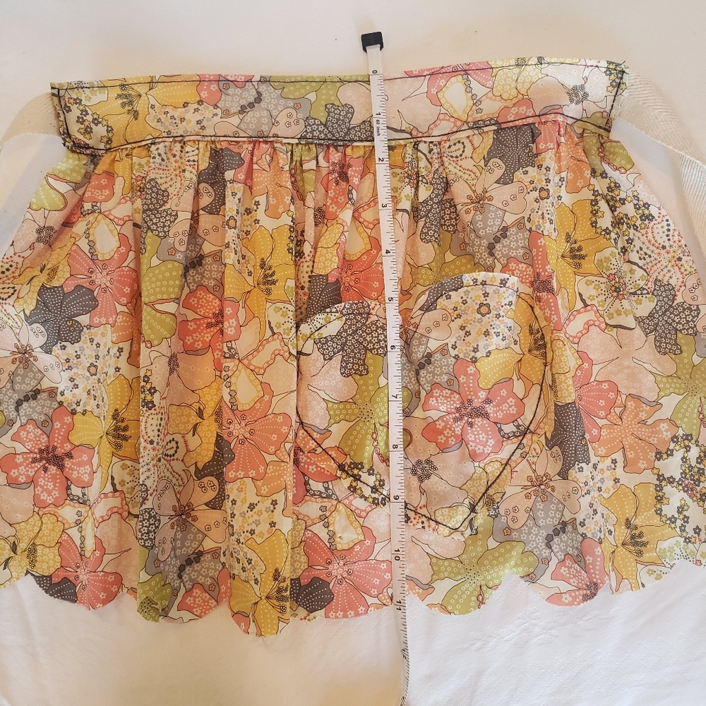 Vintage 1960's Flower Sack Apron - Picture 14 of 15
